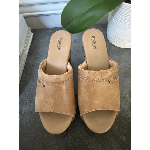 NWOB Nero Giardini Clog Size 7 - Picture 2 of 8